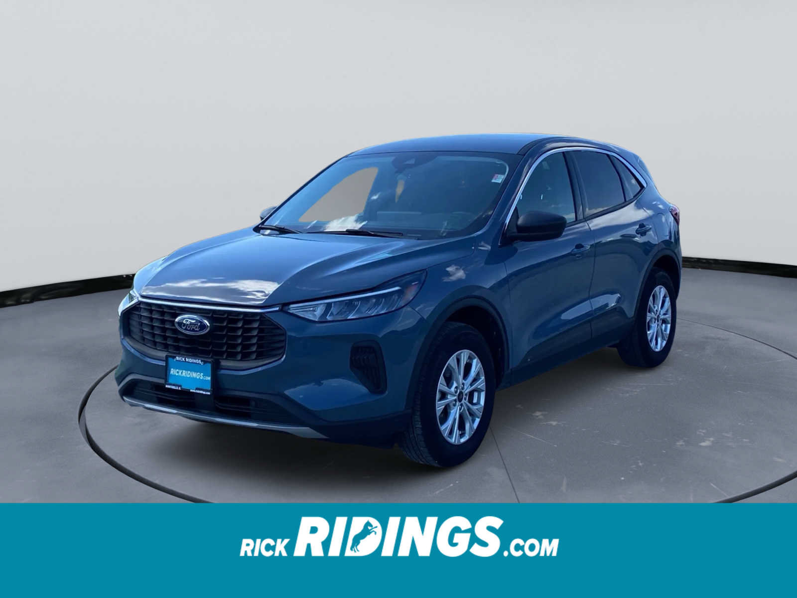 Used 2024 Ford Escape Active w/ Tech Pack #1 AWD/4WD video 1