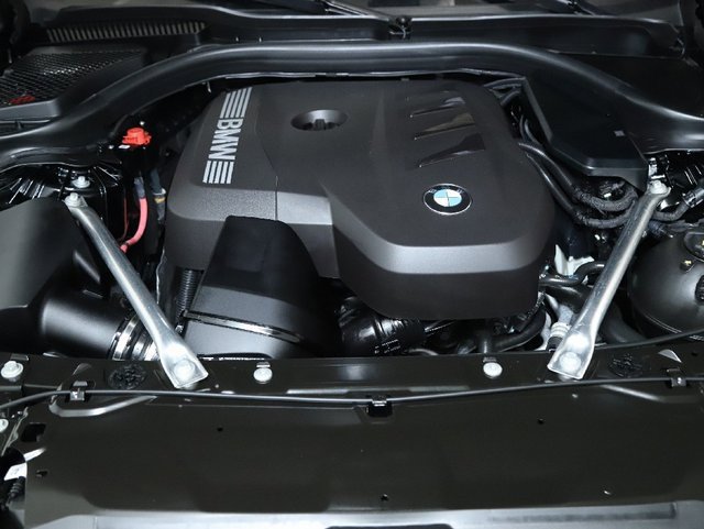 Certified 2025 BMW 530i xDrive w/ Premium Package image 35