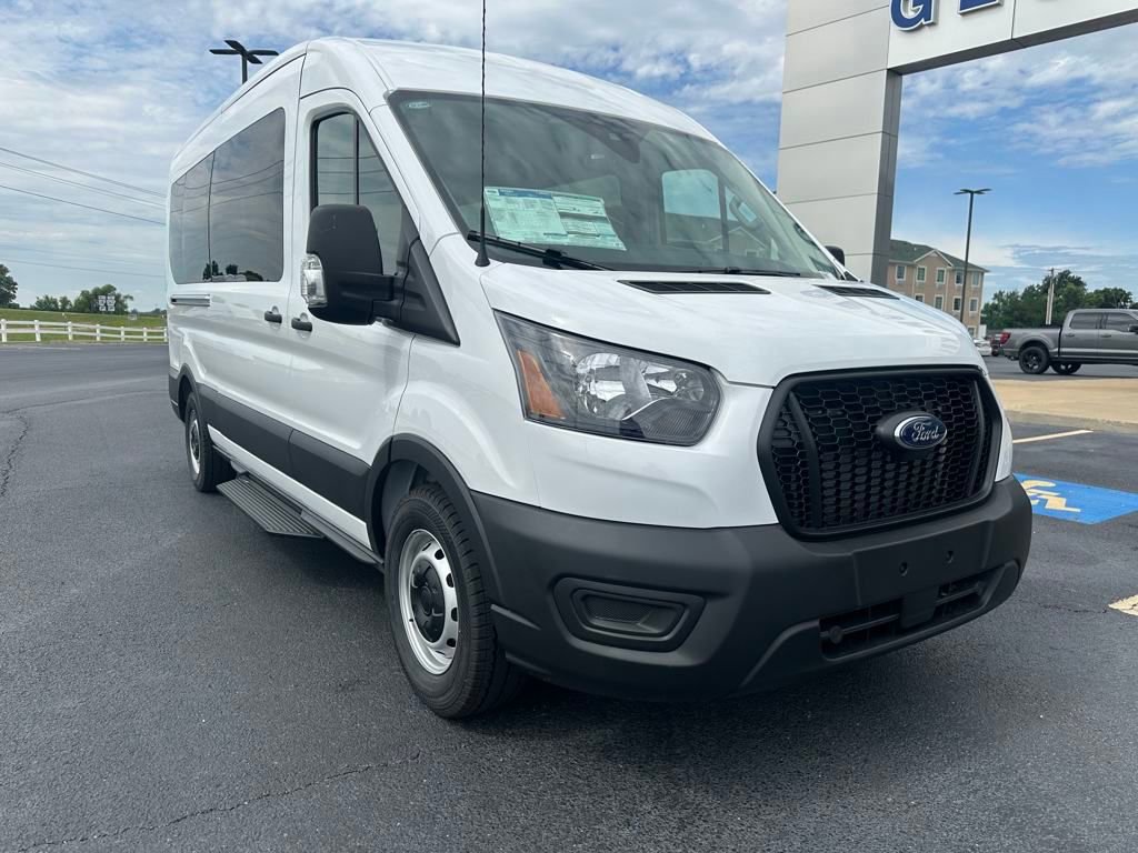 New 2025 Ford Transit 350 XL video 2