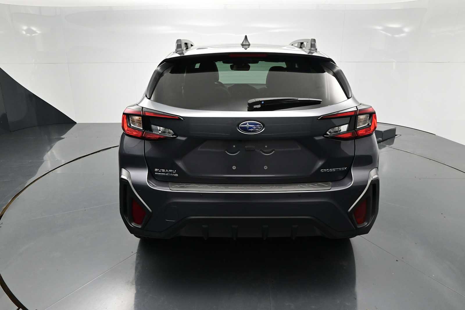 Used 2025 Subaru Crosstrek 2.5i Limited AWD/4WD image 5