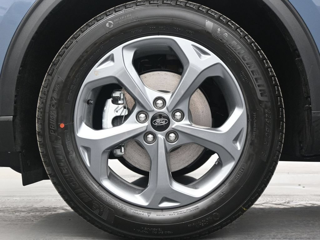 New 2025 Ford Escape ST-Line w/ Equipment Group 301A FWD image 50