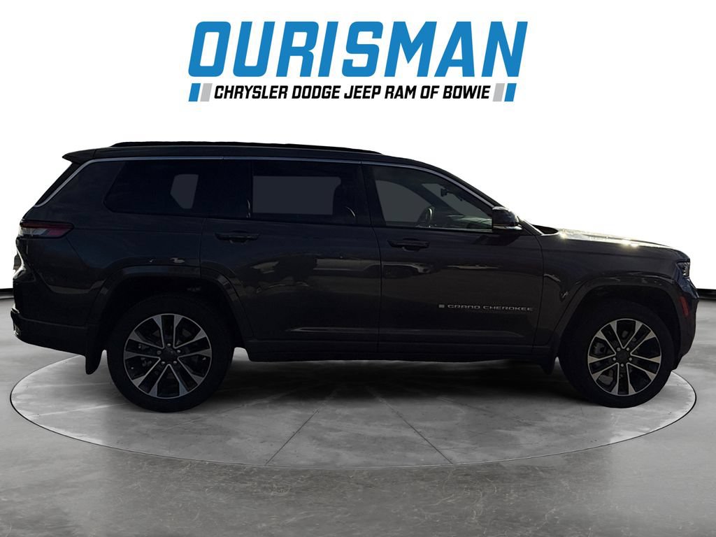 New 2025 Jeep Grand Cherokee L Overland w/ Advanced Protech Group III AWD/4WD image 7