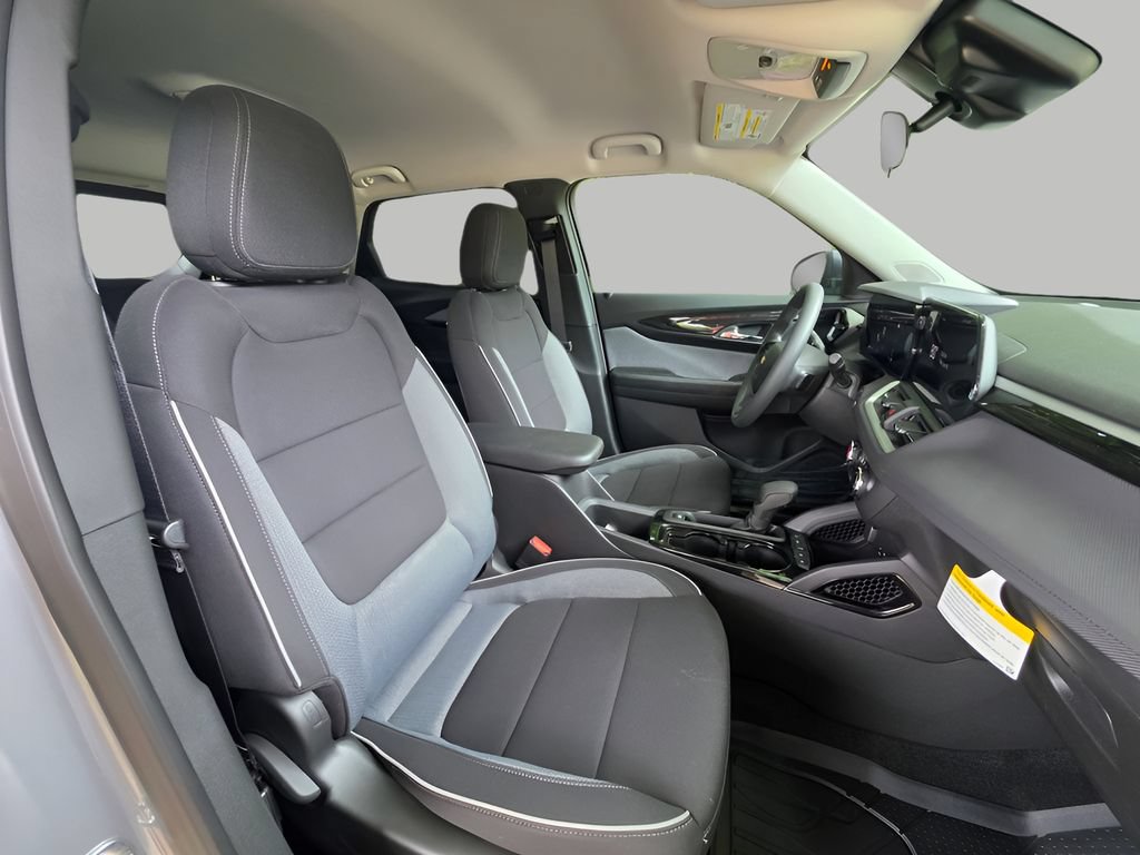 New 2026 Chevrolet TrailBlazer LS w/ LS Convenience Package FWD image 9