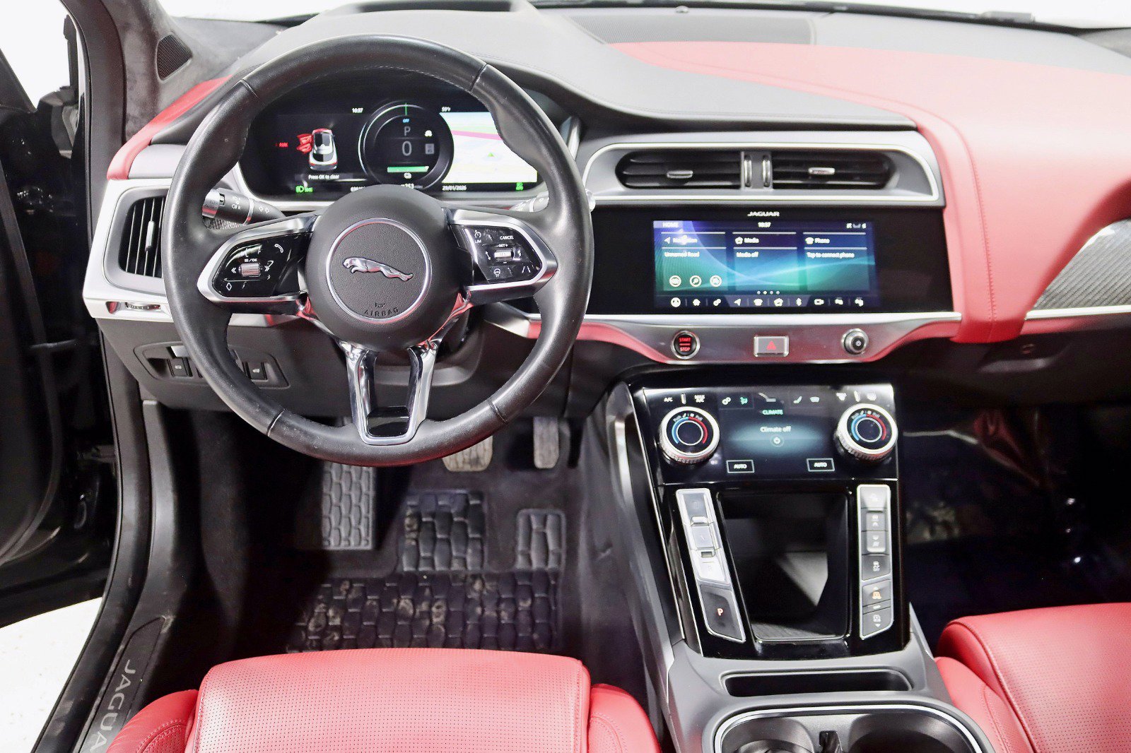 Used 2020 Jaguar I-PACE HSE image 14