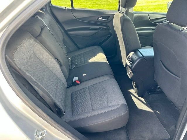 Used 2022 Chevrolet Equinox LT AWD/4WD image 46