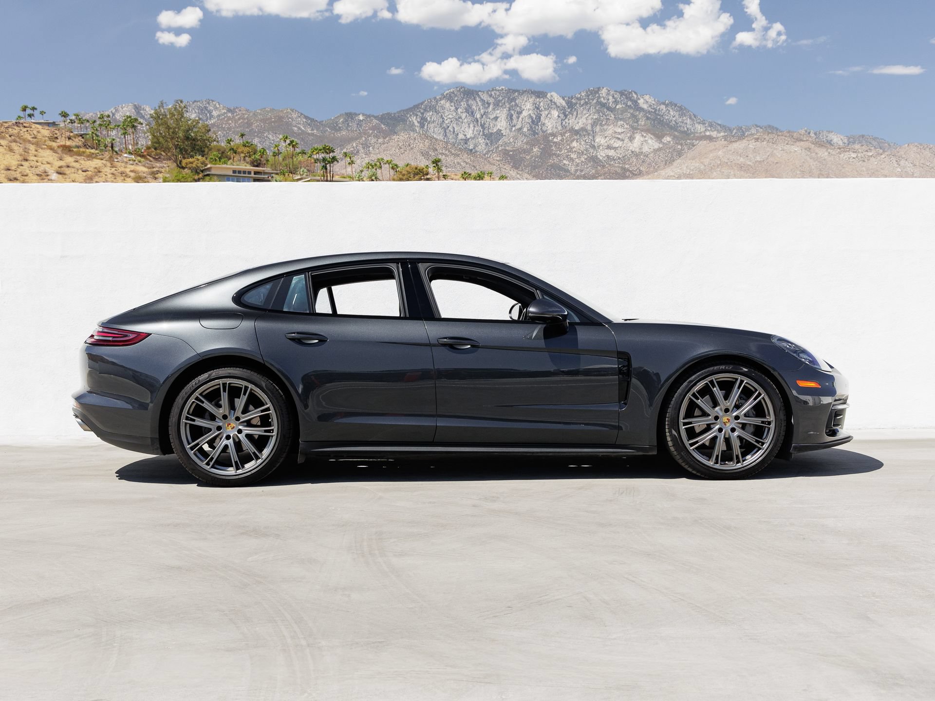 Certified 2018 Porsche Panamera 4S AWD/4WD image 8