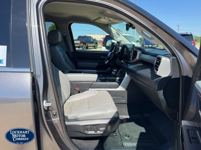 Used 2022 Toyota Tundra Limited w/ Power Package RWD image 35