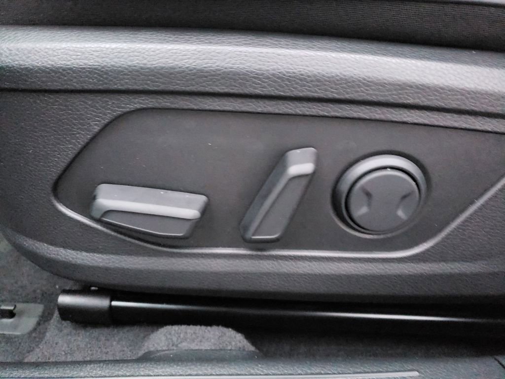 New 2026 Kia K5 GT w/ GT1 Package image 15