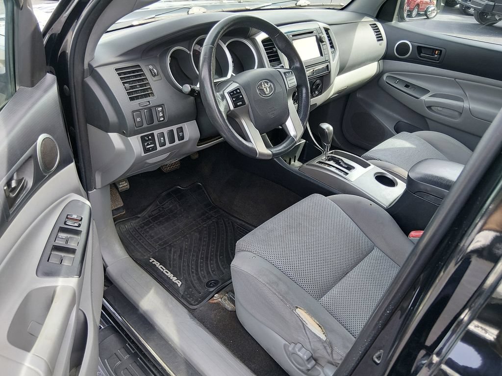 Used 2013 Toyota Tacoma 4x4 Double Cab w/ TRD Sport Pkg image 10
