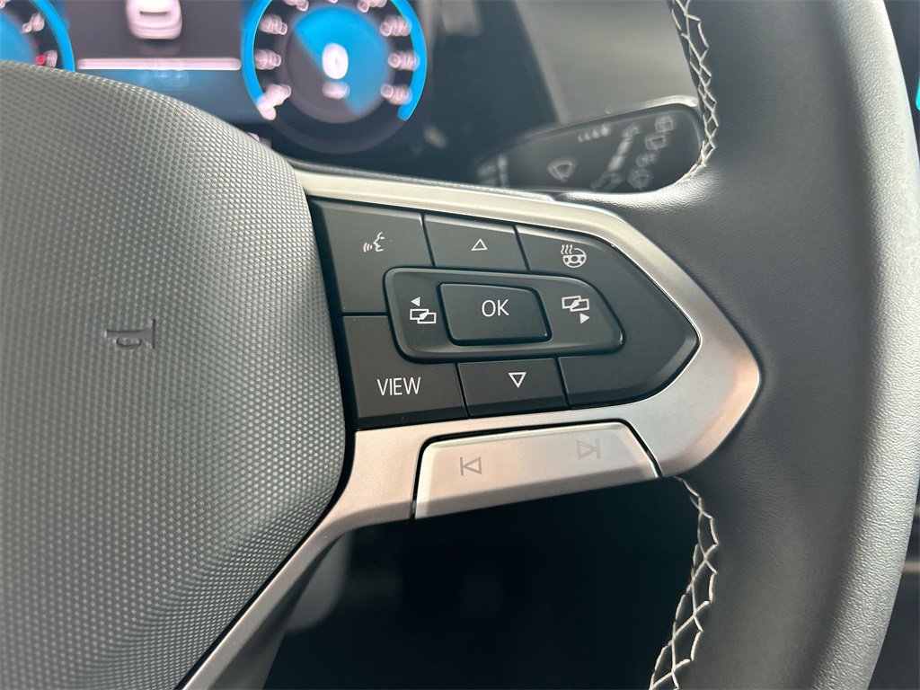 New 2026 Volkswagen Atlas Cross Sport SE image 19