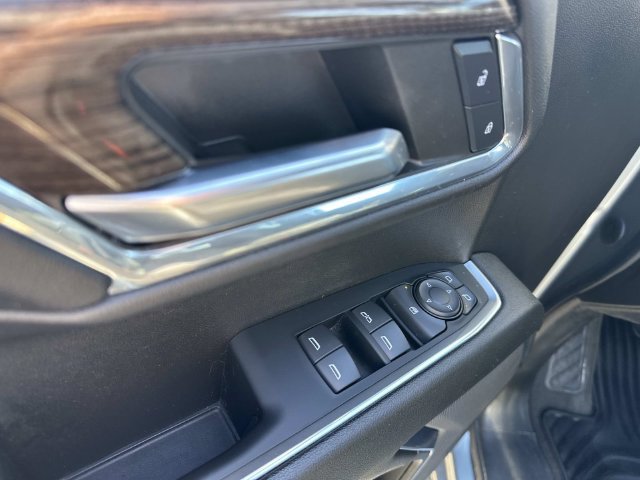 Certified 2024 Chevrolet Silverado 1500 LT AWD/4WD image 19