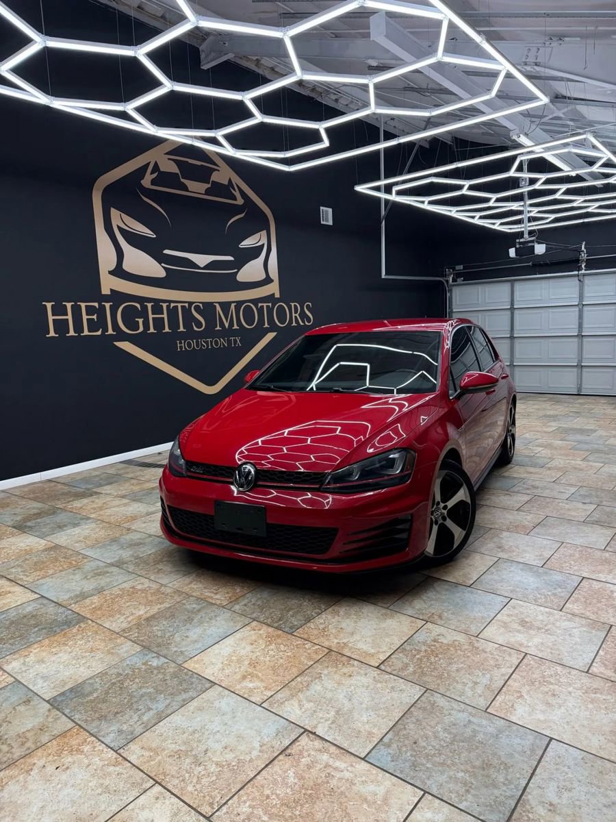 Used 2016 Volkswagen GTI SE FWD image 1