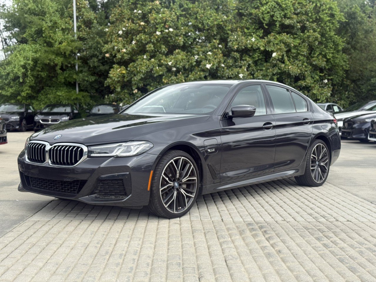 Certified 2023 BMW 530e w/ Executive Package RWD image 2