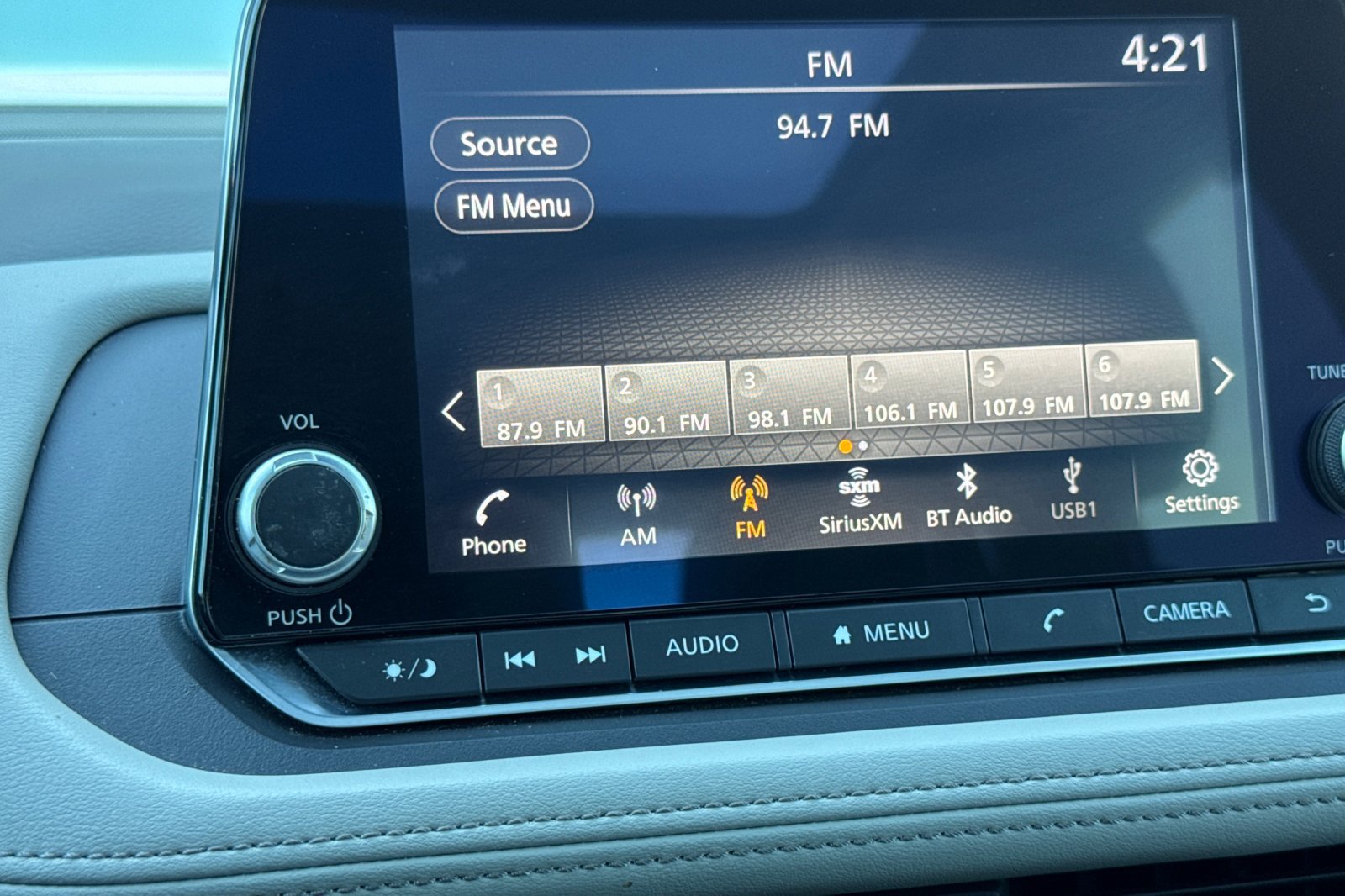 Certified 2024 Nissan Rogue SV w/ SV Premium Package FWD image 27