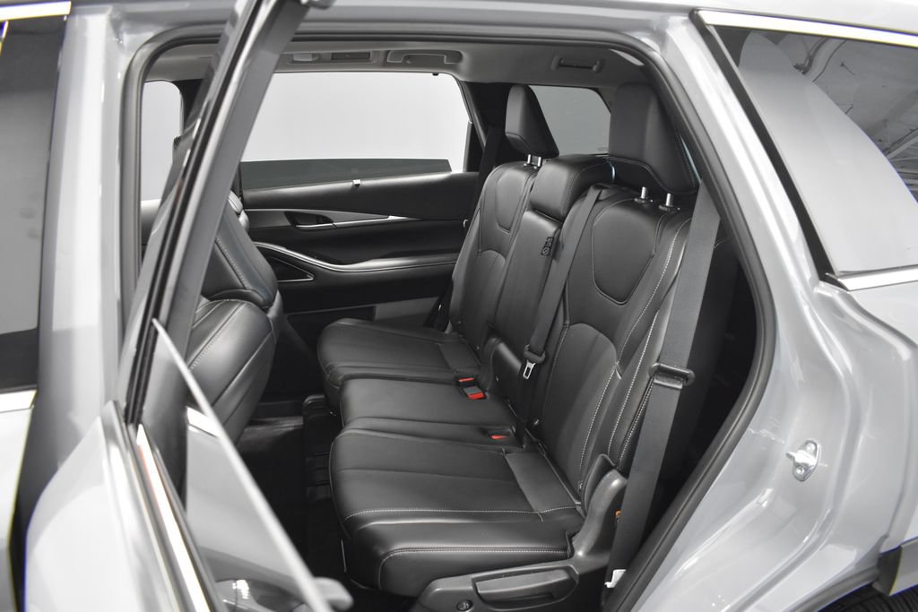 Used 2026 INFINITI QX60 Luxe w/ Cargo Package AWD/4WD image 36