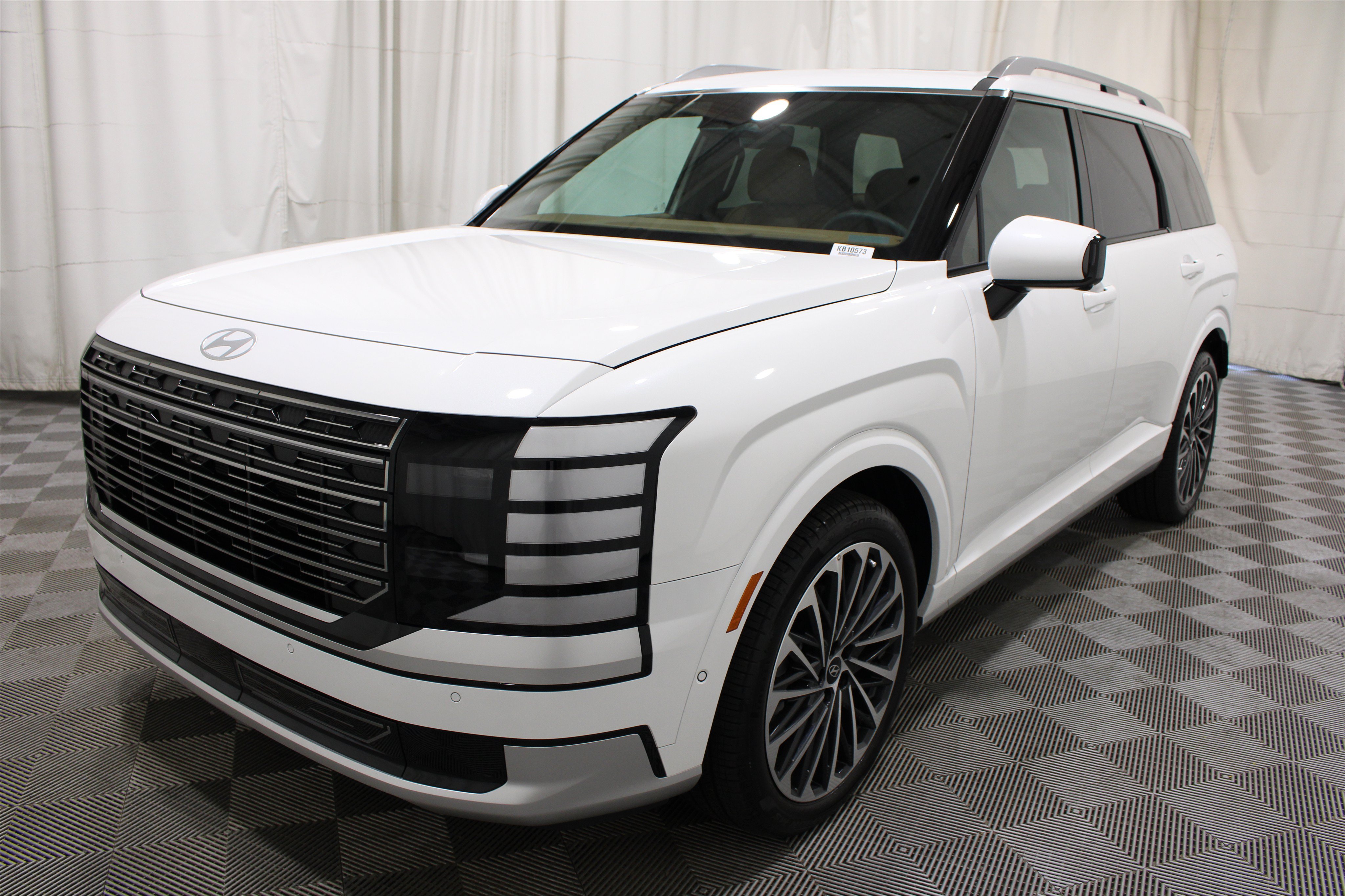 Used 2026 Hyundai Palisade Calligraphy AWD/4WD image 38