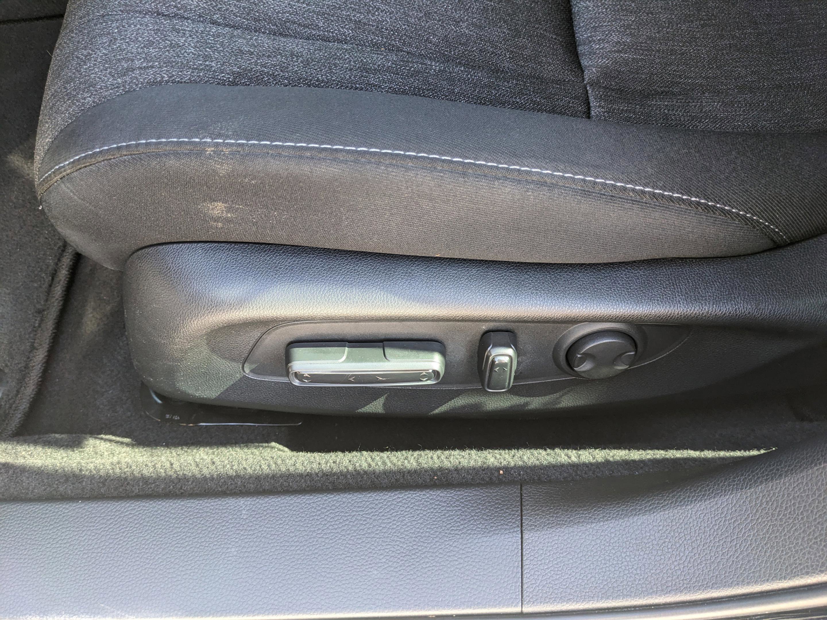 Used 2023 Honda Accord EX image 25