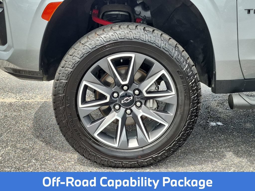 Used 2023 Chevrolet Tahoe Z71 AWD/4WD image 12