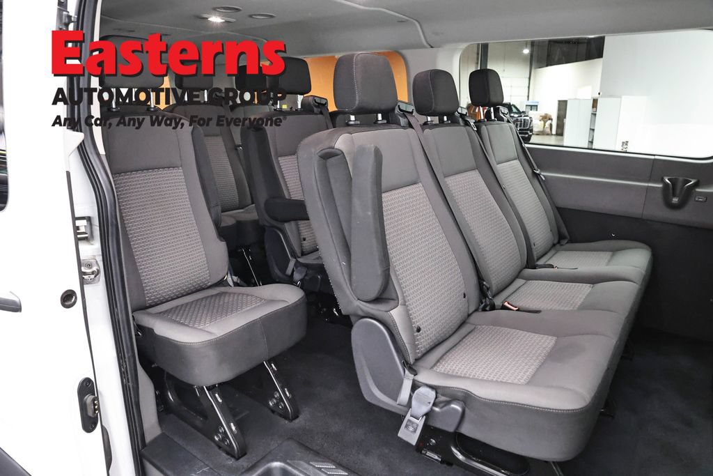 Used 2024 Ford Transit 350 XLT RWD image 22