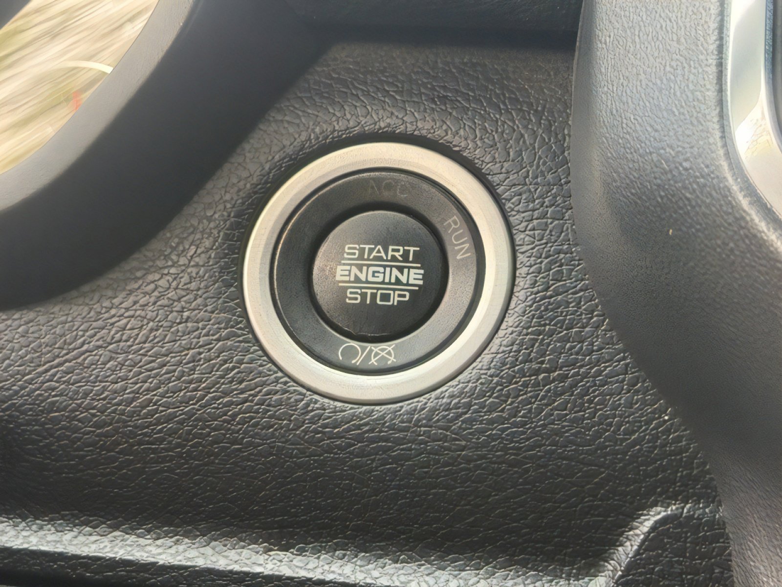 Used 2024 RAM 2500 Laramie w/ Sport Appearance Package image 29