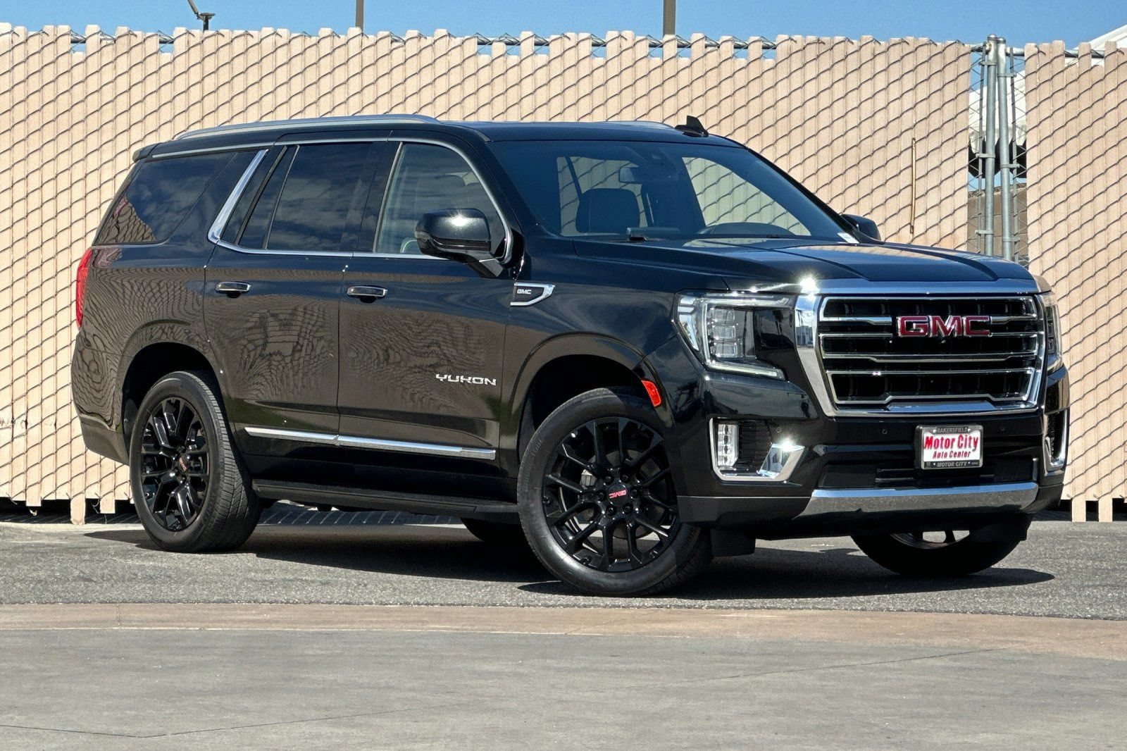 Certified 2023 GMC Yukon SLT w/ SLT Premium Package AWD/4WD video 2