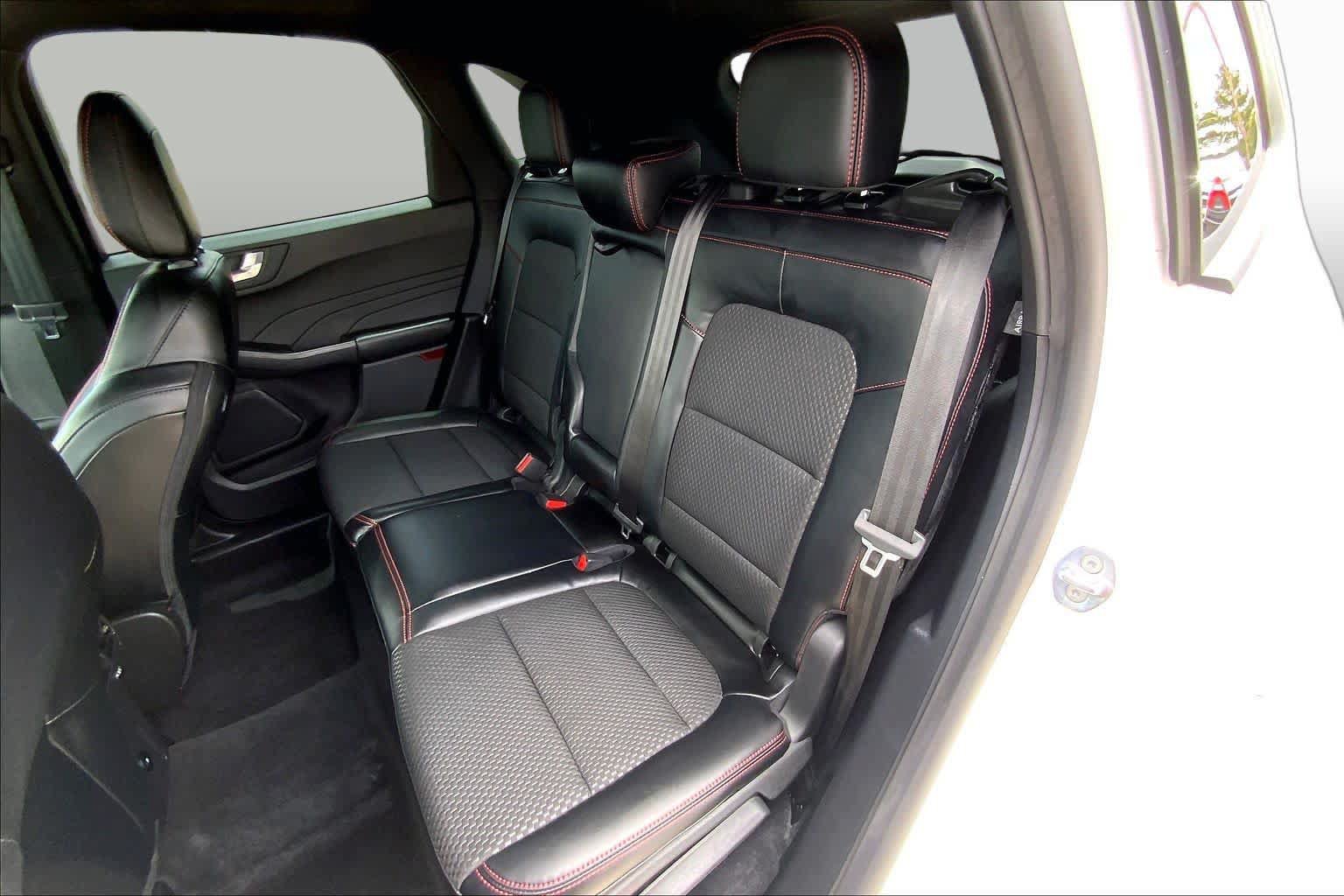 Used 2023 Ford Escape ST-Line w/ Tech Pack #1 FWD image 19