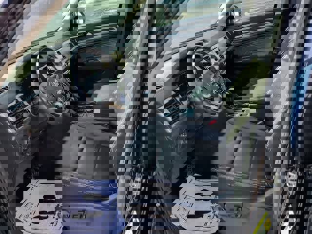 Certified 2023 Volkswagen Atlas SE w/ Panoramic Sunroof Package image 14