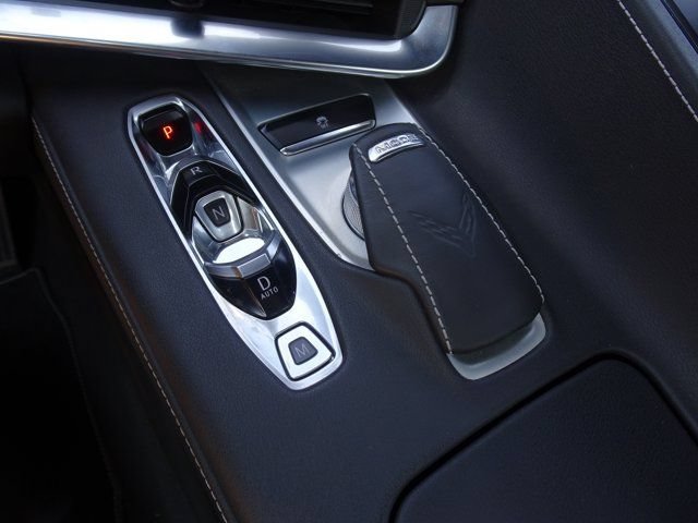 Used 2021 Chevrolet Corvette Stingray Convertible w/ 1LT RWD image 15