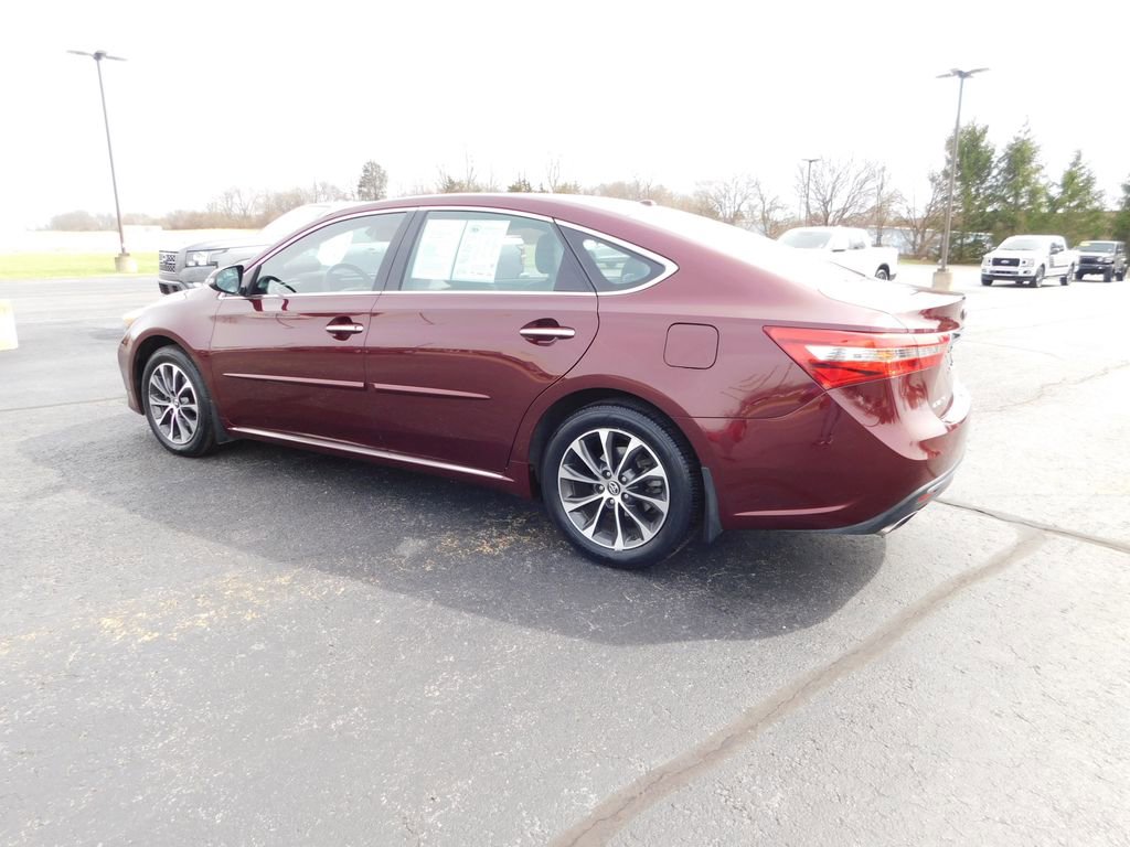 Used 2018 Toyota Avalon XLE Premium w/ Protection Package image 5