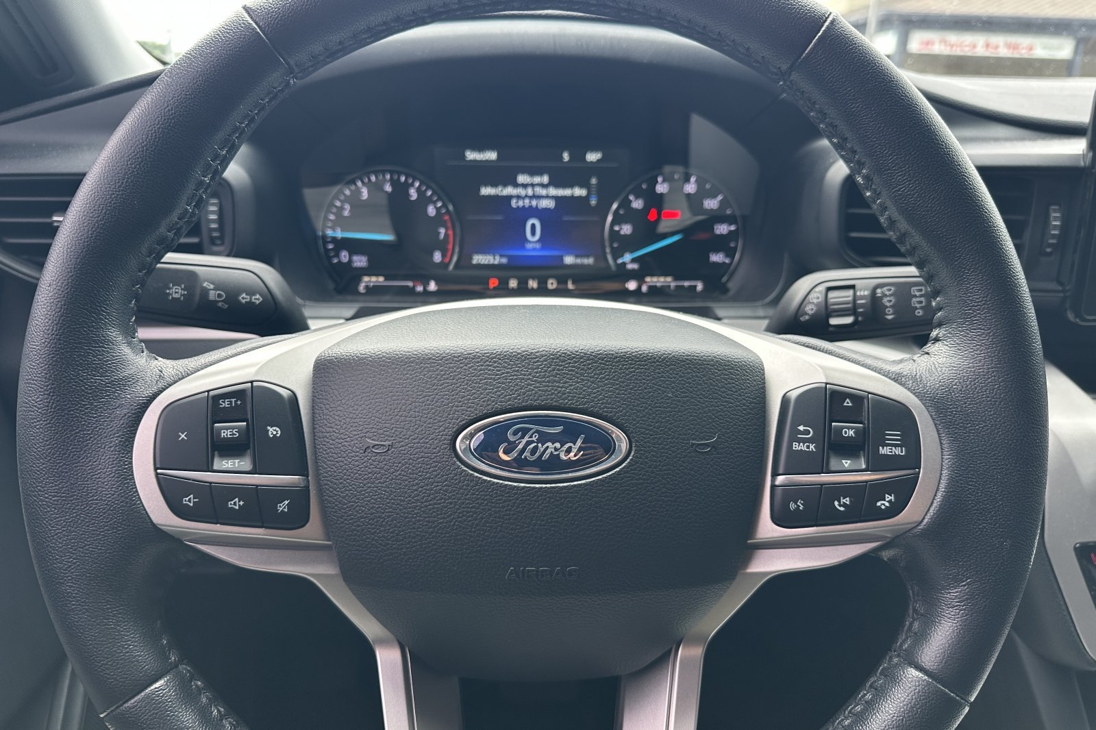 Used 2022 Ford Explorer XLT RWD image 21