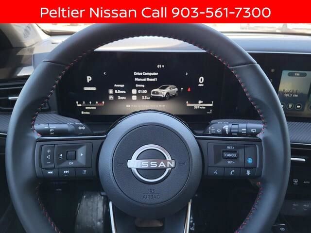 New 2025 Nissan Kicks SR w/ Illumination Package FWD image 8
