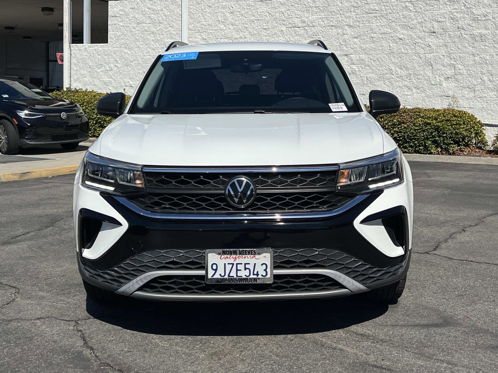 Certified 2023 Volkswagen Taos S image 4