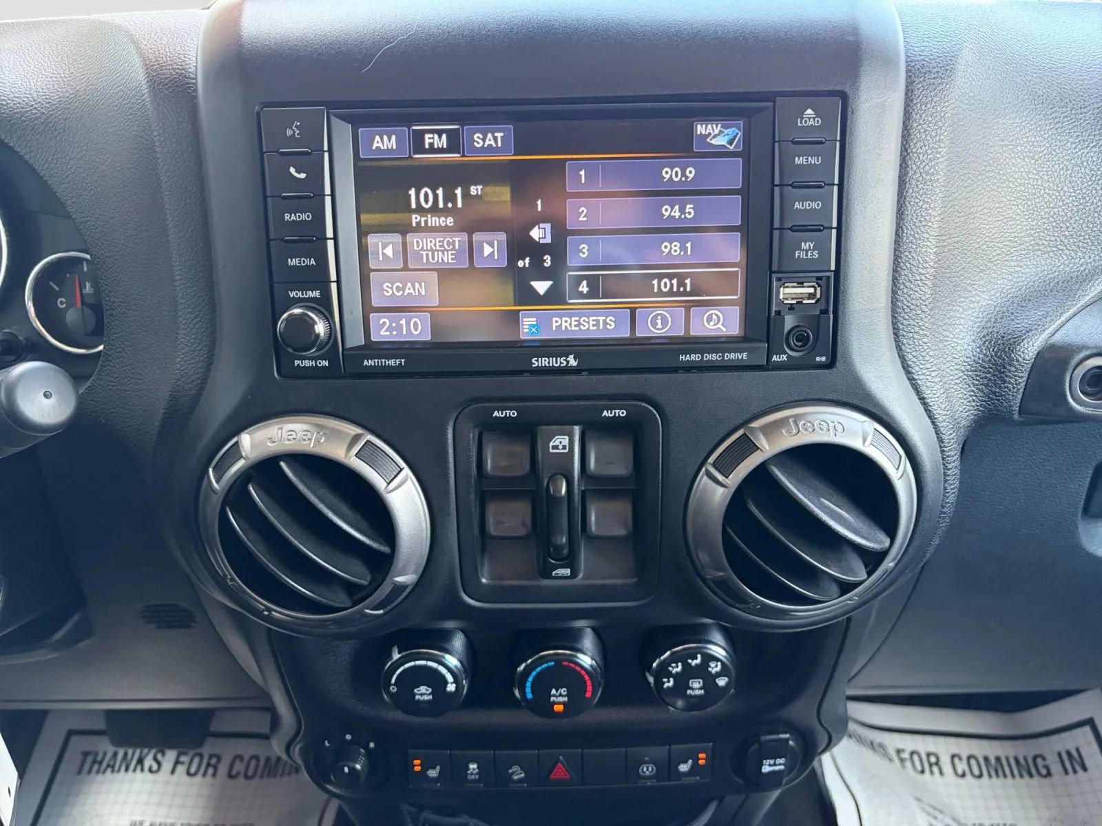Used 2018 Jeep Wrangler Unlimited Sahara image 19