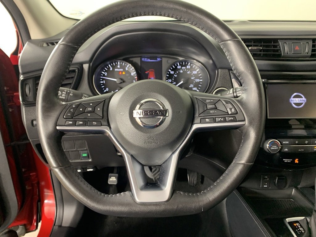 Used 2018 Nissan Rogue Sport SL image 7