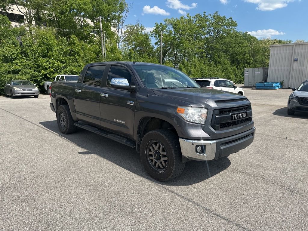 Used 2017 Toyota Tundra Limited w/ Limited Premium Package AWD/4WD image 3