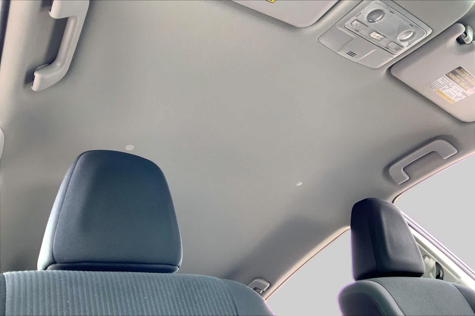 Used 2014 Toyota RAV4 LE FWD image 14