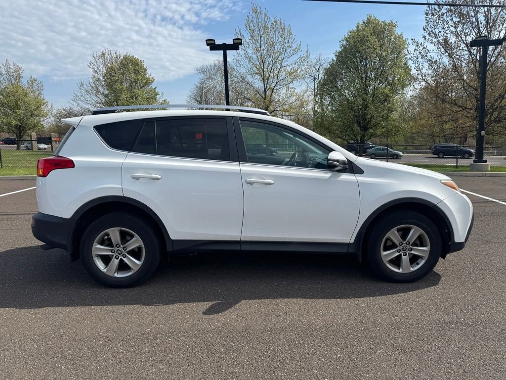 Used 2015 Toyota RAV4 XLE image 5