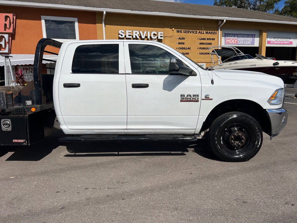 Used 2017 RAM 3500 Tradesman w/ Chrome Appearance Group image 12