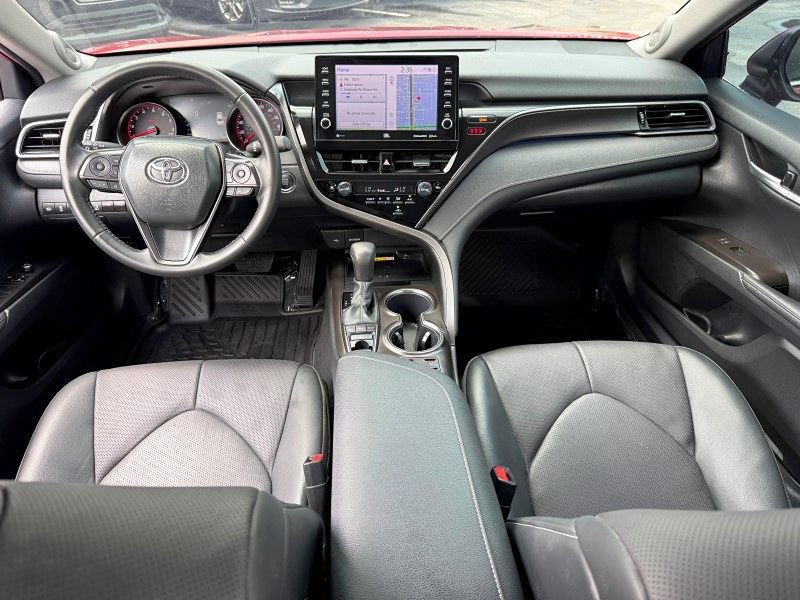 Used 2024 Toyota Camry XSE w/ Navigation Package FWD image 18