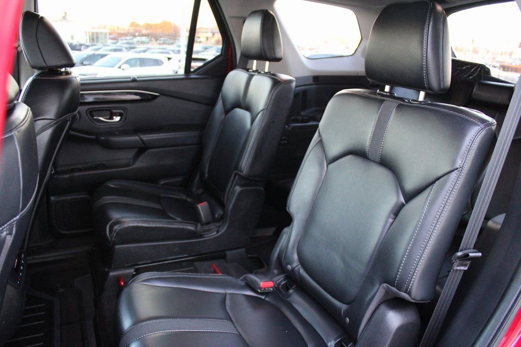 Used 2023 Honda Pilot Touring image 26