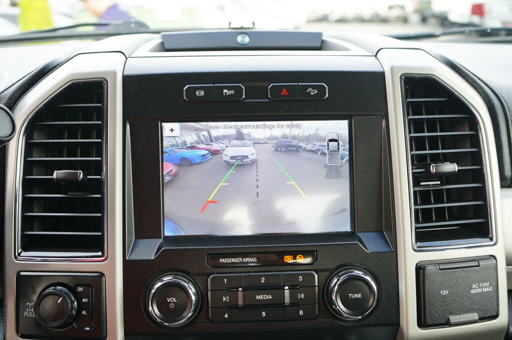 Used 2019 Ford F250 Lariat w/ Lariat Value Package image 18