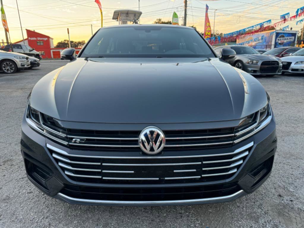 Used 2019 Volkswagen Arteon SE FWD image 2