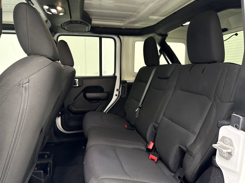 Used 2020 Jeep Wrangler Unlimited Sport image 26