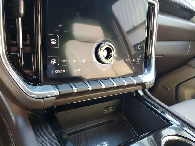 Used 2025 GMC Yukon Elevation w/ Technology Package image 22
