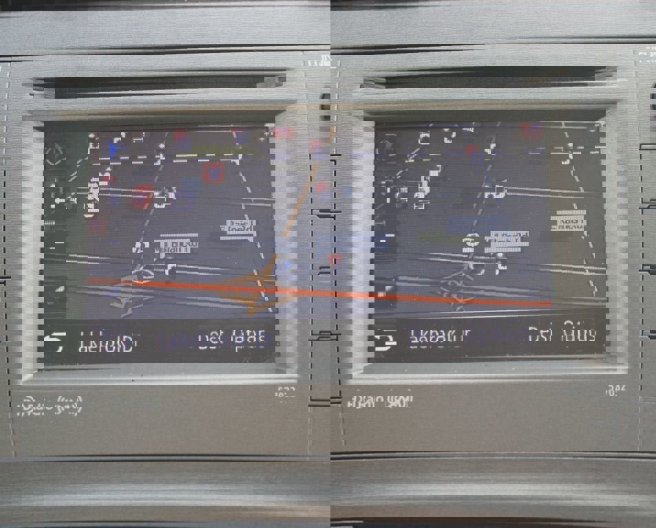 Used 2012 Toyota Prius Three image 7