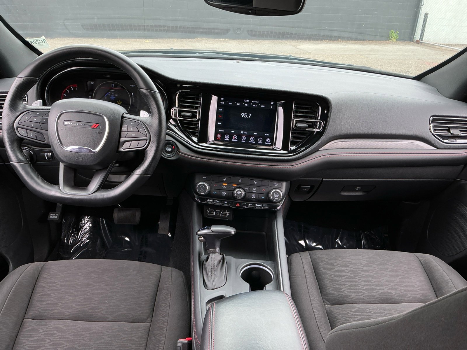 Used 2024 Dodge Durango GT w/ Blacktop Package RWD image 15