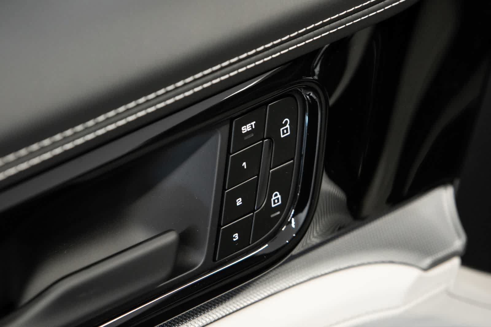 New 2026 Porsche Panamera 4 AWD/4WD image 21