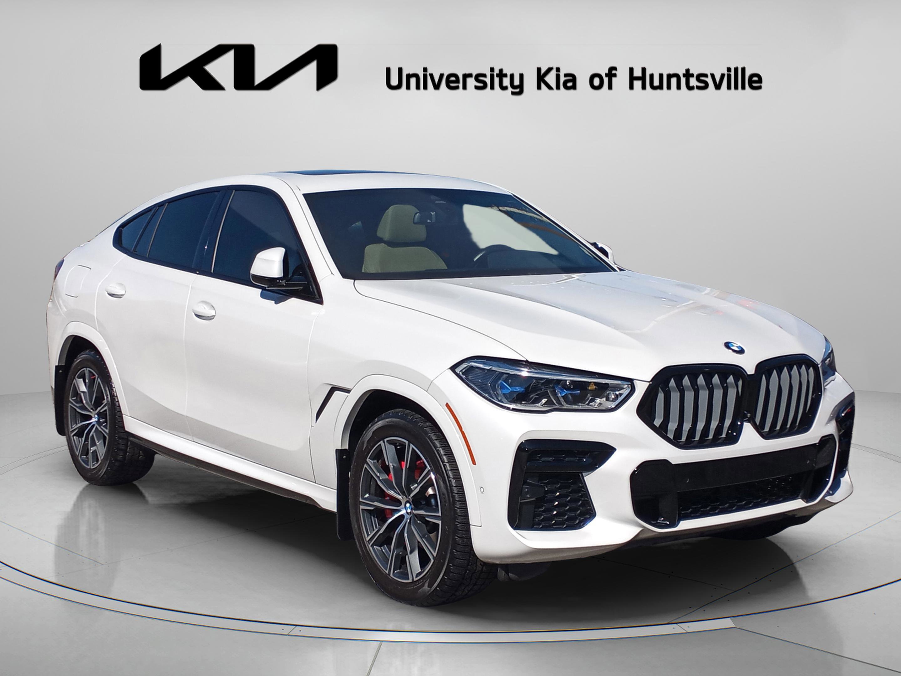 Used 2022 BMW X6 xDrive40i w/ Executive Package image 1