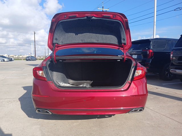 Used 2022 Honda Accord Touring image 9
