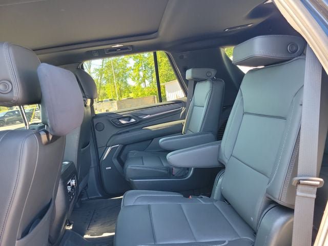 Used 2023 GMC Yukon Denali w/ Denali Reserve Package AWD/4WD image 27